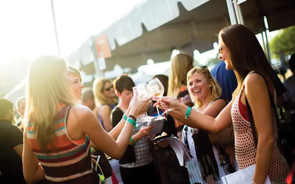 sandestin things to do, wine festival, the village baytowne wharf,