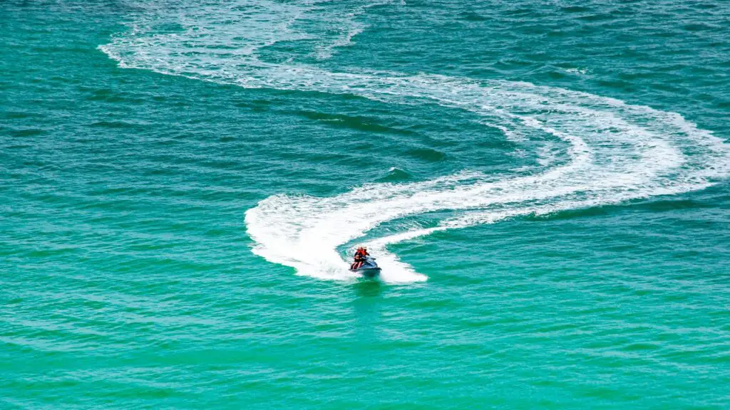 top kid friendly activities, jet ski and waverunners, destin florida, emerald coast vacations,