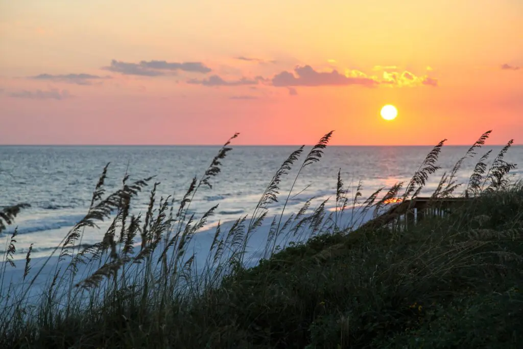 things to do on 30a, beachfront sunsets, waterfront dining options on the Emerald Coast, 30A hot spots,