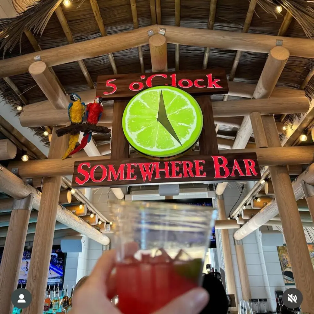 5-o-Clock-Somewhere-Bar-and-Grill, Miramar Beach, Sandestin, Baytowne Wharf,