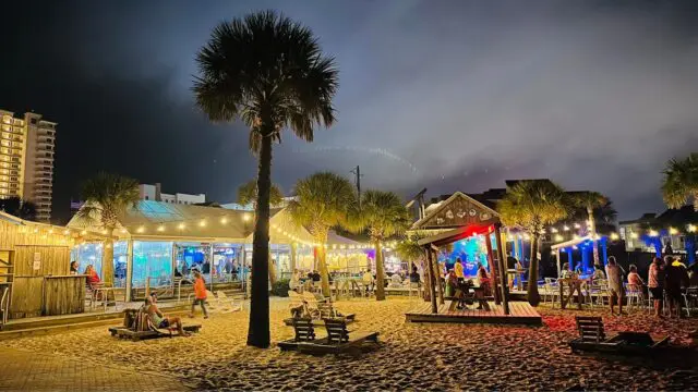 paradise bar & grill, pensacola beachfront bar,open air bar,live music,