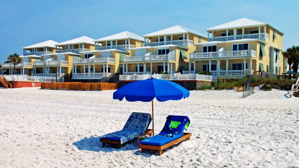 romantic things to do, stay at the beach, panama city beach, beachfront rentals,